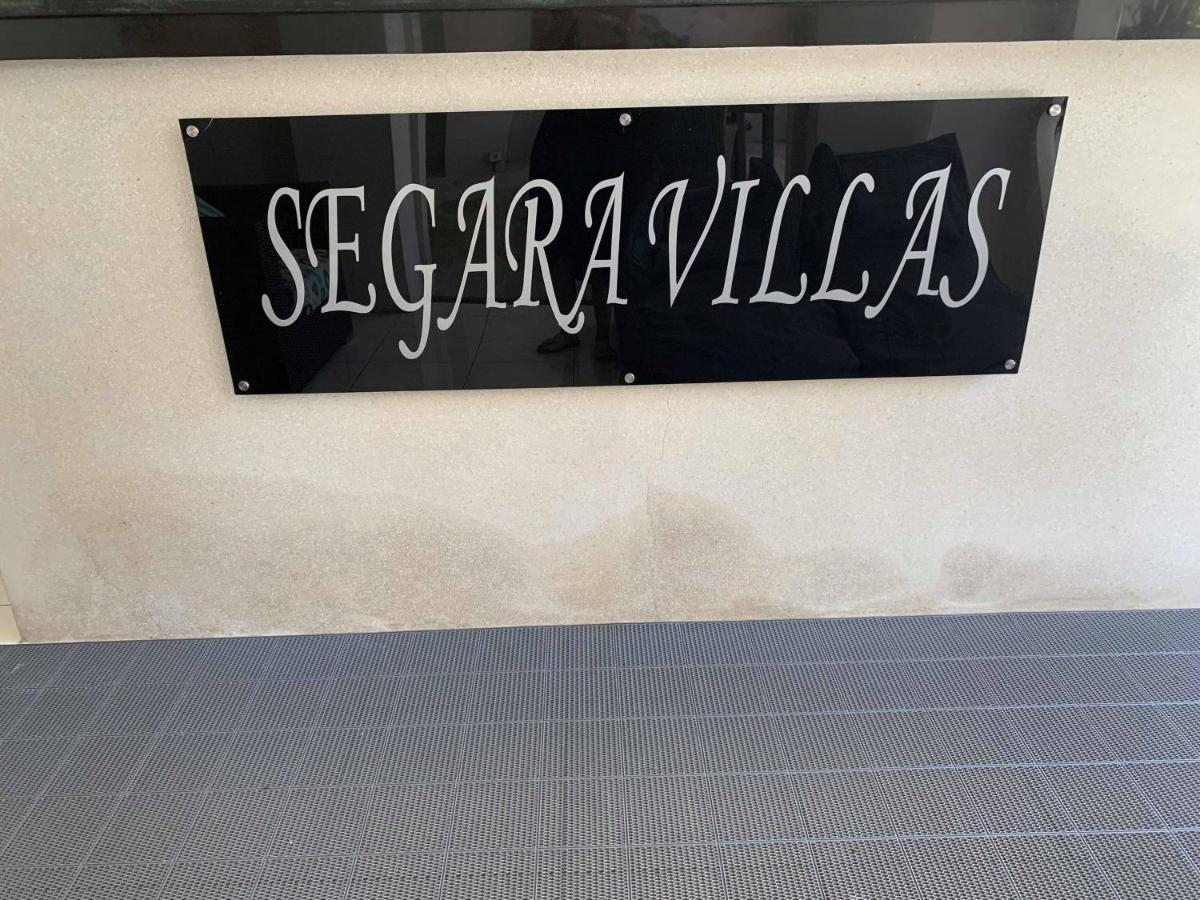 Segara Villas Кута Экстерьер фото